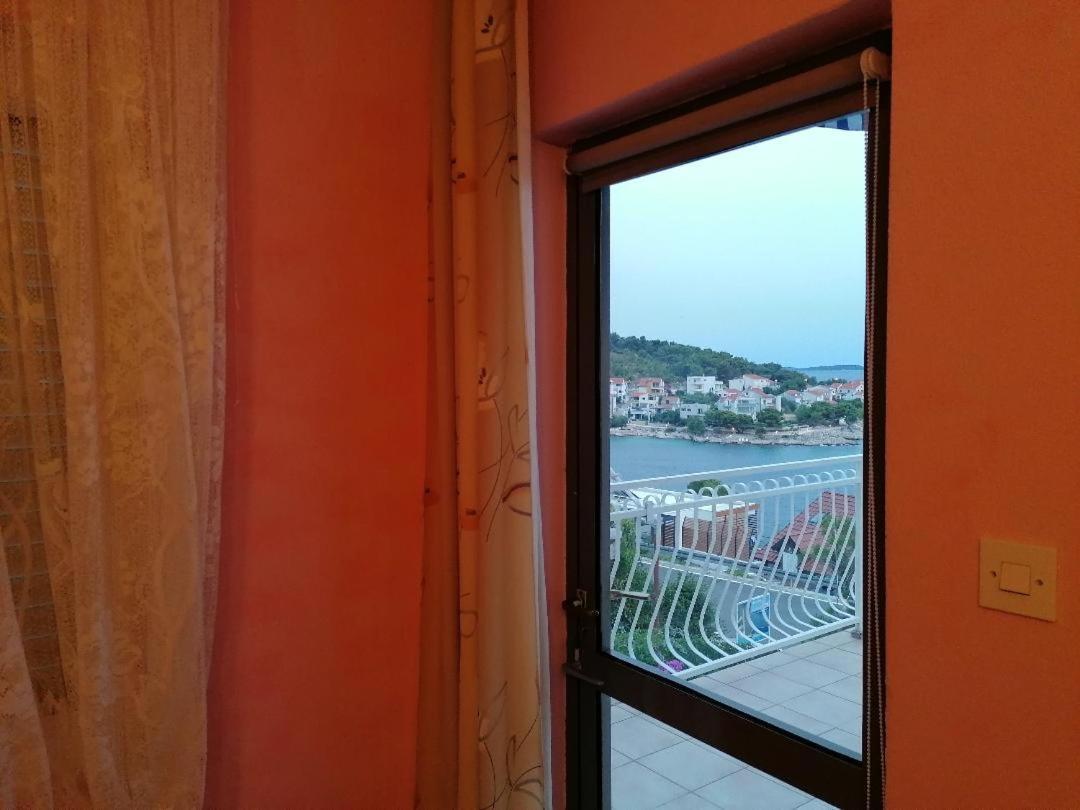 Apartmani Milisa L Primošten Exteriör bild