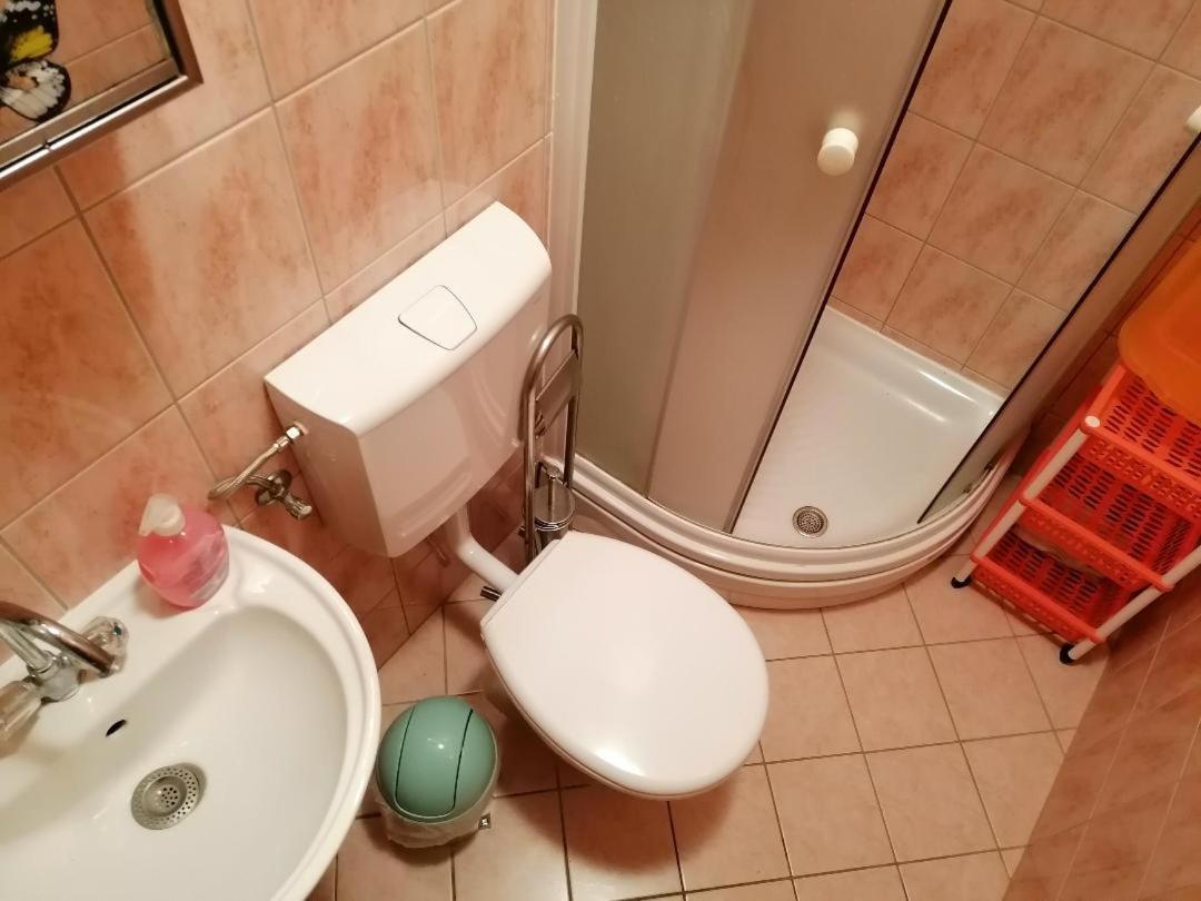 Apartmani Milisa L Primošten Exteriör bild