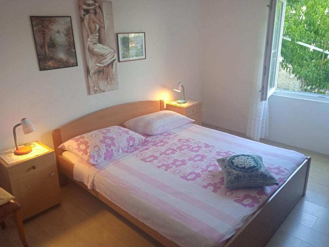 Apartmani Milisa L Primošten Exteriör bild