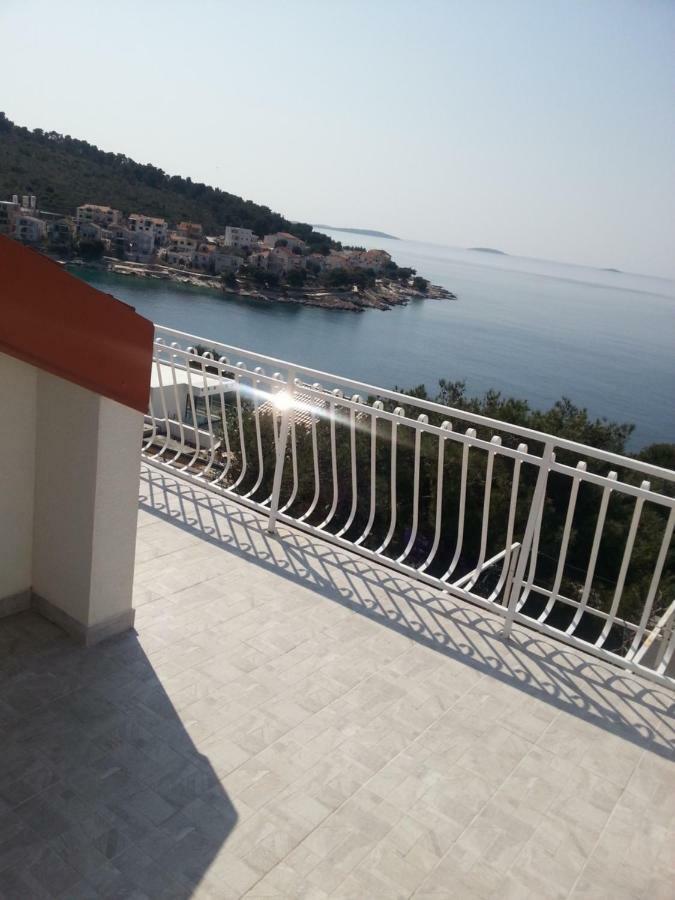 Apartmani Milisa L Primošten Exteriör bild