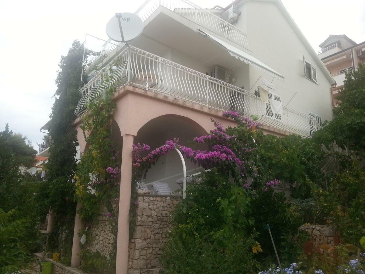 Apartmani Milisa L Primošten Exteriör bild