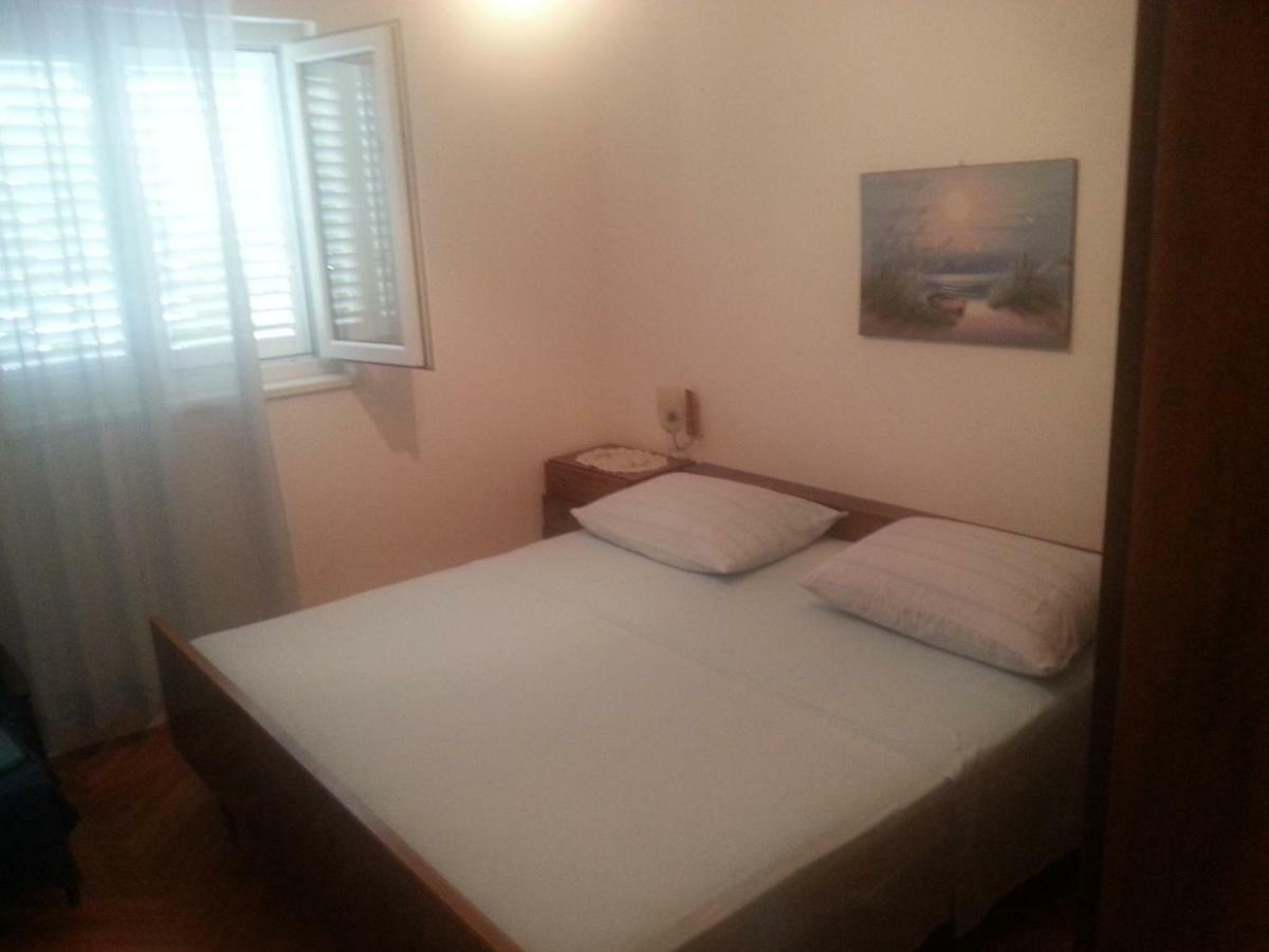 Apartmani Milisa L Primošten Exteriör bild