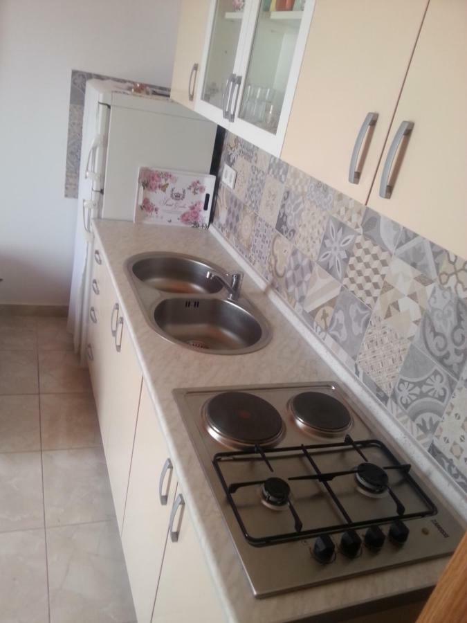 Apartmani Milisa L Primošten Exteriör bild